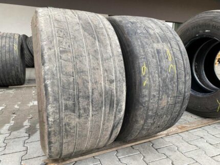  Opony używane do ciężarówki 435/50R19.5 GOODYEAR KMAX T GEN-2 / 5-7mm