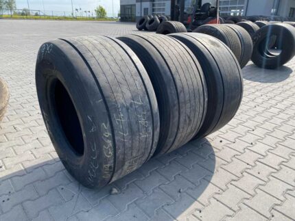 Opony używane do ciężarówki 435/50R19.5 GOODYEAR FUELMAX T / 8-10mm