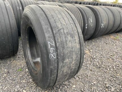  Opona używana do ciężarówki 435/50R19.5 GOODYEAR FUELMAX T / 9-10mm