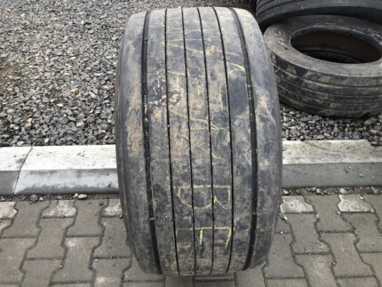 Opona używana do ciężarówki 435/50R19.5 GOODYEAR FUELMAX T / 8-9mm