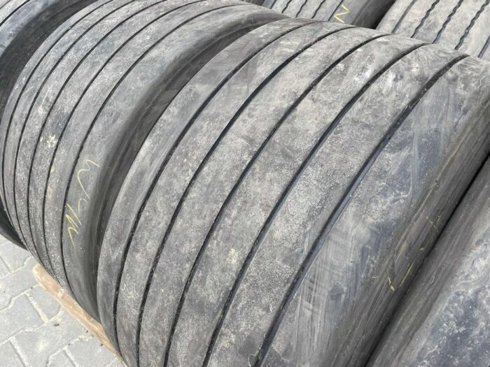 Opony używane do ciężarówki 435/50R19.5 OPONY POGŁĘBIANE NACZEPA MEGA