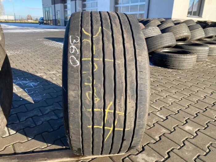 Opona używana do ciężarówki 435/50R19.5 GOODRIDE AT555 / 9-10mm