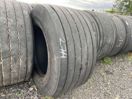 Opona używana do ciężarówki 435/50R19.5 CONTINENTAL CONTI HYBRID HT3 / 8-9mm