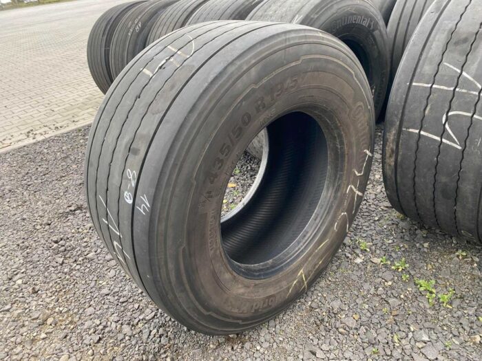 Opona używana do ciężarówki 435/50R19.5 CONTINENTAL CONTI HYBRID HT3 / 8-9mm