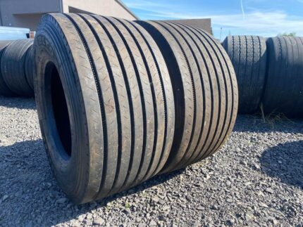  Opony używane do ciężarówki 435/50R19.5 BARKLEY BLT03 / 10-12mm
