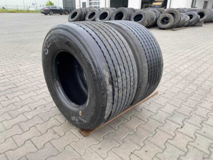 Opony używane do ciężarówki 435/50R19.5 BIEŻNIKOWANE TYP MICHELIN XTA2 / 10-11mm