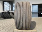 Opona używana do ciężarówki 435/50R19.5 BIEŻNIKOWANA NACZEPA MEGA / 8-9mm