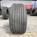  Opona używana do ciężarówki 435/50R19.5 BIEŻNIKOWANA NACZEPA MEGA / 9-10mm