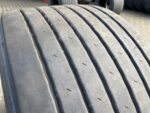 Opona używana do ciężarówki 435/50R19.5 BIEŻNIKOWANA RINGTREAD MEGA / 9-10mm