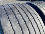 Opony używane do ciężarówki 435/50R19.5 BIEŻNIKOWANE NACZEPA MEGA / 9-10mm
