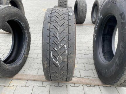 Opona ciężarowa  295/55R22.5 GOODYEAR KMAX D / 8-10mm