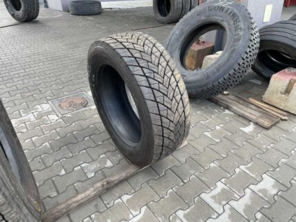 Opona ciężarowa  295/55R22.5 GOODYEAR KMAX D / 17-18mm