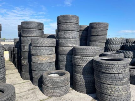 Opony ciężarowe  295/55R22.5 OPONY POGŁĘBIANE / MARKI PREMIUM / DUŻA ILOŚĆ
