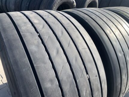 Opony ciężarowe 445/45R19.5 CONTINENTAL CONTI HYBRID HT3 / 9-12mm