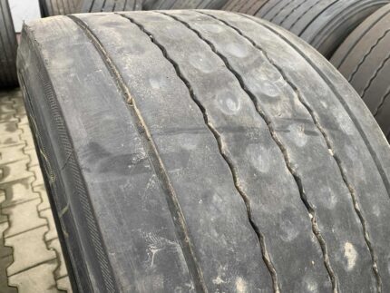 Opona ciężarowa 445/45R19.5 CONTINENTAL CONTI HYBRID HT3 / 8-9mm