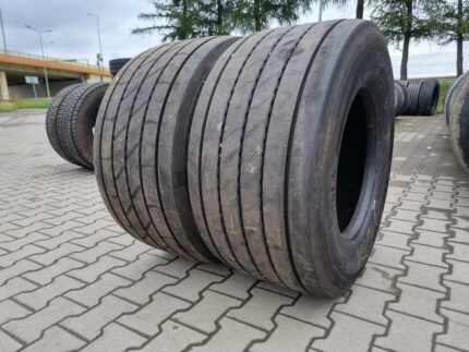  Opony ciężarowe 445/45R19.5  CONTINENTAL CONTI HYBRID HT3 / 11-13mm