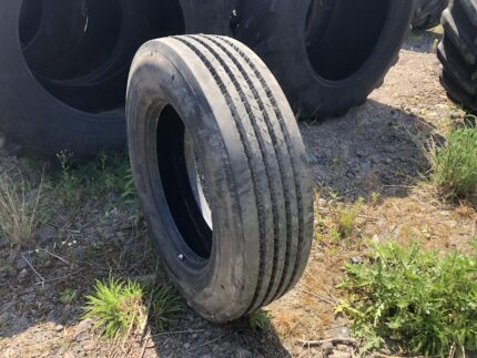  Opona ciężarowa używana 275/70R22.5 CONTINENTAL HSU / 90% Bieżnika