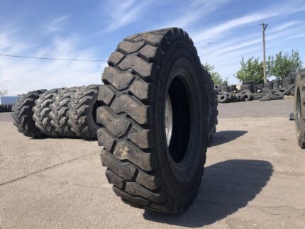  Opona przemysłowa  12.00R24 MICHELIN XZM / 80% bieżnika