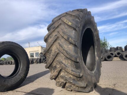  Opona rolnicza  710/70R42 MITAS SFT / 80% bieżnika