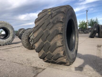  Opona przemysłowa do maszyn 600/55R26.5 BKT FL630 ULTRA / 50% bieżnika