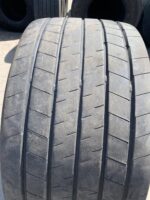 Opona ciężarowa używana 435/50R19.5 GOODYEAR KMAX T GEN-2 / 6-9mm