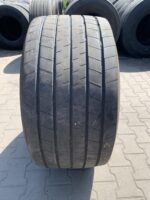 Opona ciężarowa używana 435/50R19.5 GOODYEAR KMAX T GEN-2 / 6-9mm
