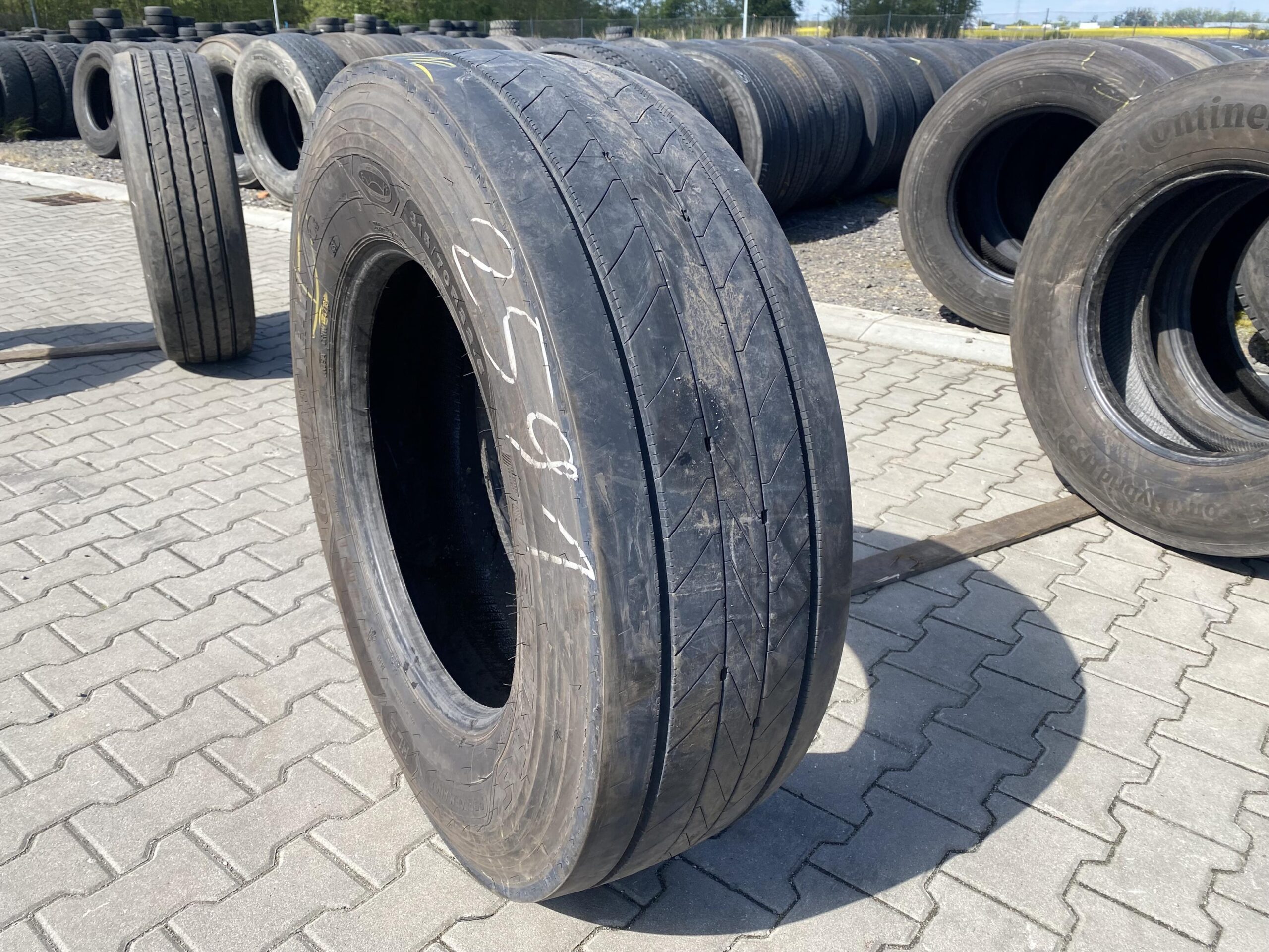 Opona ciężarowa 315/70R22.5 GOODYEAR FULEMAX S PERFORMANCE / 10mm Opona ciężarowa 315/70R22.5 GOODYEAR FULEMAX S PERFORMANCE / 10mm