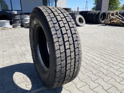 Opona ciężarowa  315/70R22.5 BIEŻNIKOWANA TYP CONTINENTAL HDR / 100% Bieżnika