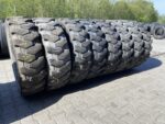Opona przemysłowa do koparek 290/90-20 LIEBHERR EXCAVATOR EM-22 / 40-50% bieżnika
