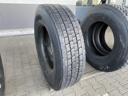  Opona ciężarowa  295/80R22.5 BIEŻNIKOWANA TYP CONTINENTAL HDR / 11-13mm