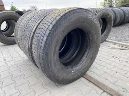 Opony ciężarowe  305/70R19.5 CONTINENTAL CONTI HYBRID HD3 / 9-12mm