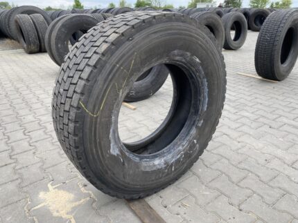 Opona ciężarowa  305/70R19.5 MICHELIN XDE2+ / 8-11mm