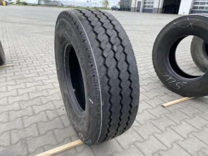  Opona ciężarowa  305/70R19.5 SEMPERIT EXPRESS-STEEL / 100% Bieżnika