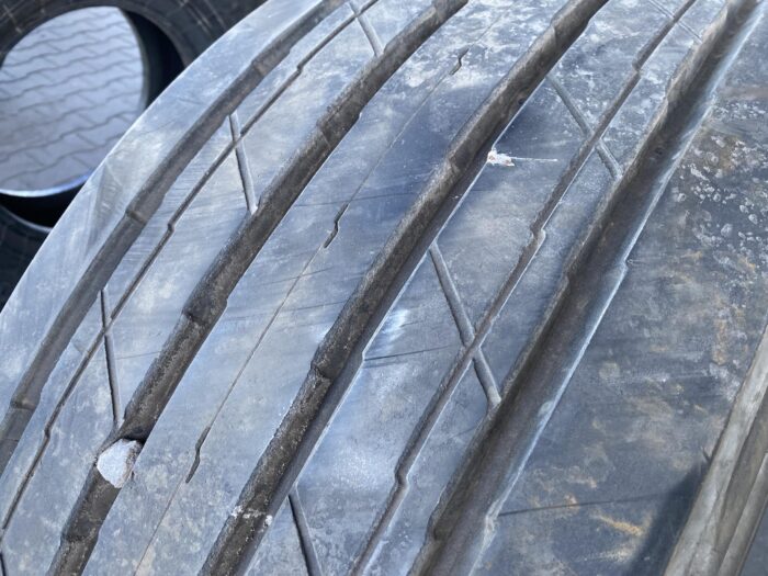 Opona ciężarowa  425/65R22.5 GOODYEAR KMAX T / 16-17mm