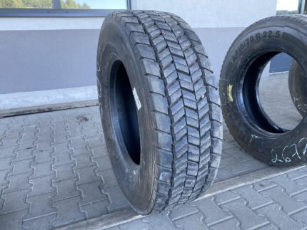  Opona ciężarowa używana 315/70R22.5 SEMPERIT RUNNER D2 / 17mm