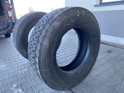 Opona ciężarowa używana 315/70R22.5 SEMPERIT RUNNER D2 / 17mm