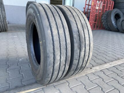  Opony ciężarowe używana 235/75R17.5 BARUM BT 200 ROAD / 8-9mm