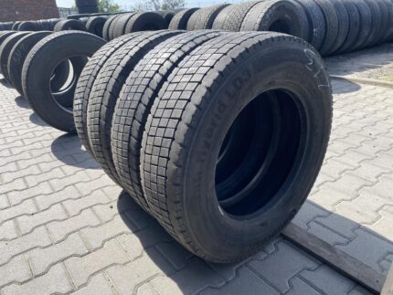 Opony ciężarowe używana 205/75R17.5 CONTINENTAL CONTI HYBRID LD3 / 9-11mm
