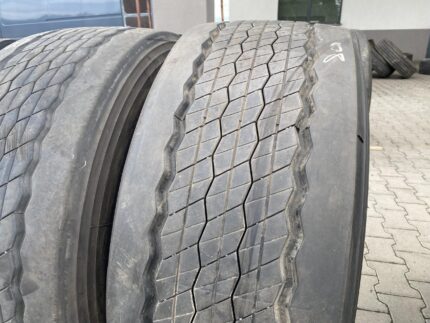 Opony ciężarowe używana 385/55R22.5 BRIDGESTONE DURAVIS R-TRAILER 002 / 14-16mm