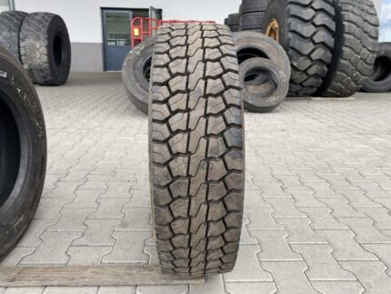 Opona ciężarowa używana 225/75R17.5 PIRELLI TR85 AMARANTO /14-15mm