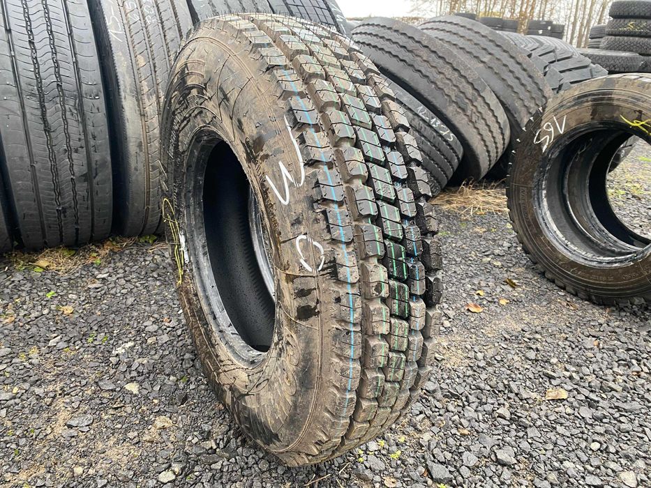 Opony ciężarowe 10R17.5 CONTINENTAL LDR1 / 100% BIEŻNIKA Opony ciężarowe 10R17.5 CONTINENTAL LDR1 / 100% BIEŻNIKA