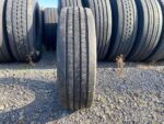 Opona ciężarowa używana 205/65R17.5 BRIDGESTONE R166 / 11-12mm