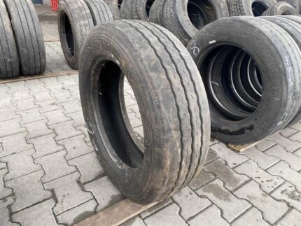 Opona ciężarowa używana 205/65R17.5 GOODYEAR KMAX T / 7-9mm