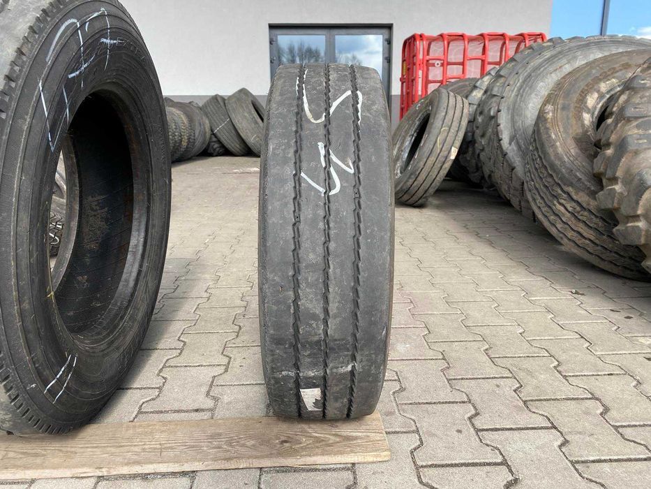 Opona ciężarowa używana 205/65R17.5 HANKOOK TH22 / 8-9mm Opona ciężarowa używana 205/65R17.5 HANKOOK TH22 / 8-9mm