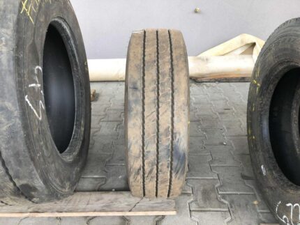 Opona ciężarowa używana 205/65R17.5 HANKOOK TH22 / 11mm