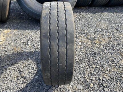 Opona ciężarowa używana 205/65R17.5 MICHELIN X MAXITRAILER XTA+E / 9mm