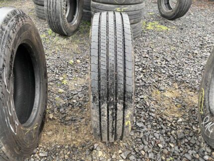  Opona ciężarowa używana 205/75R17.5 BFGOODRICH ROUTE CONTROL S / 10mm