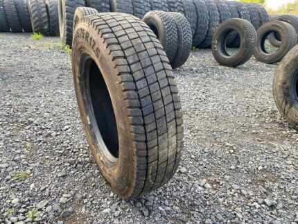  Opona ciężarowa używana 205/75R17.5 CONTINENTAL CONTI HYBRID LD3 / 15mm