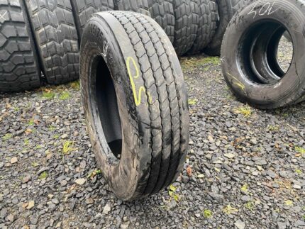  Opona ciężarowa używana 205/75R17.5 CONTINENTAL CONTI HYBRID LS3 / 10-11mm