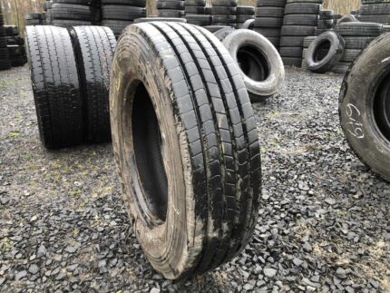  Opona ciężarowa używana 205/75R17.5 DUNLOP SP344 / 11mm
